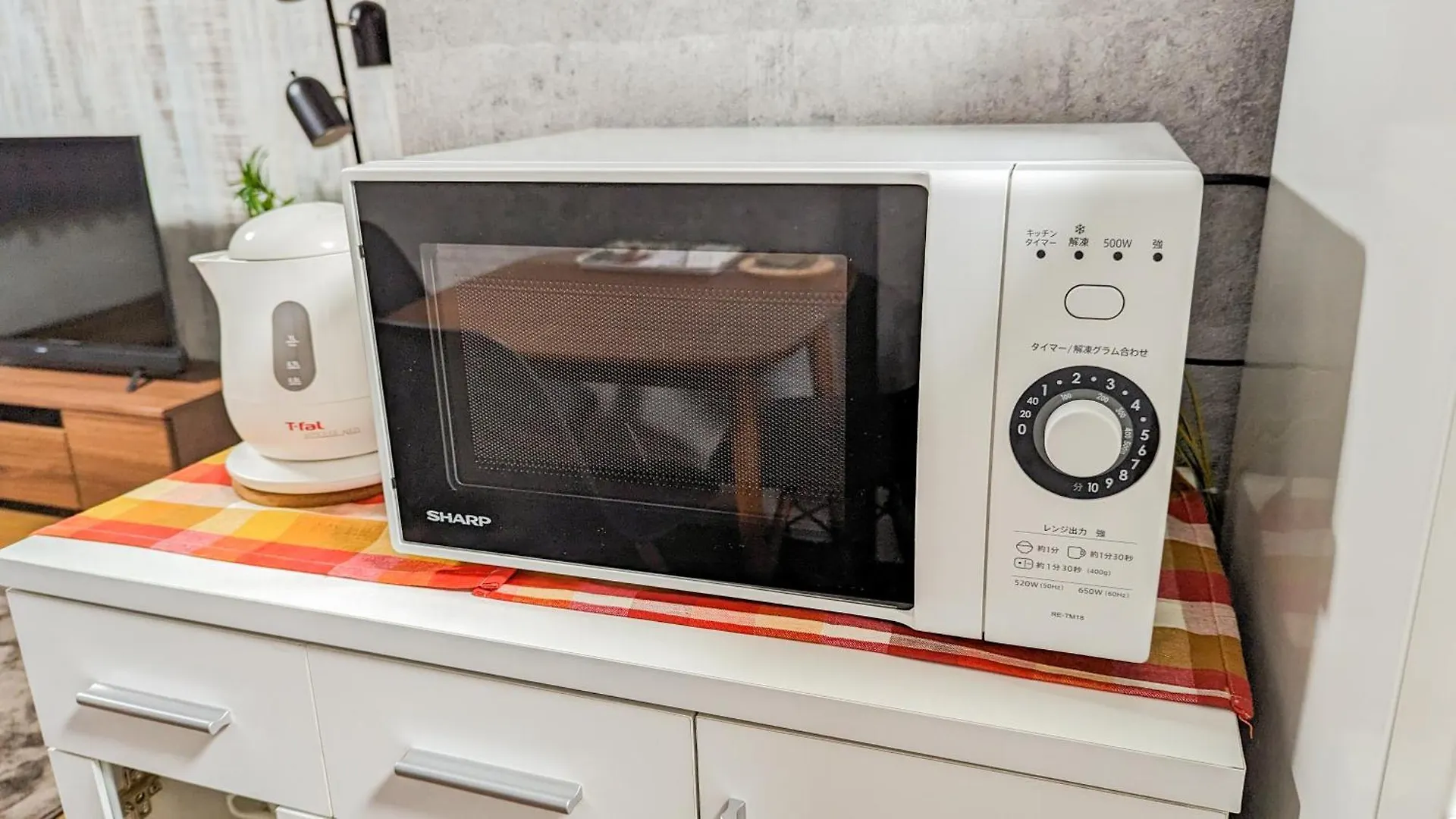 Apartment 76 Sq Meter, 3 Bedrooms & Livingroom With Famicon, Doumotengachaya Dt02 Osaka